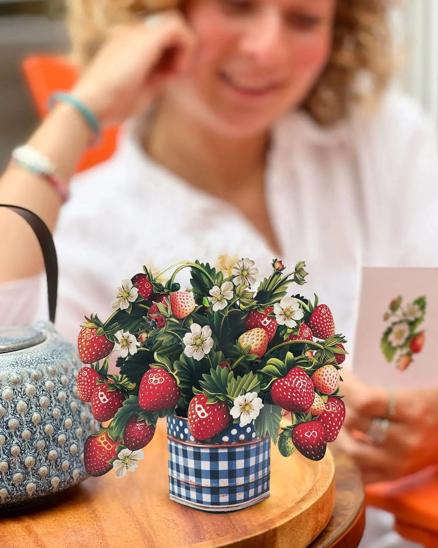 Mini Strawberry Blossom Pop-Up Card