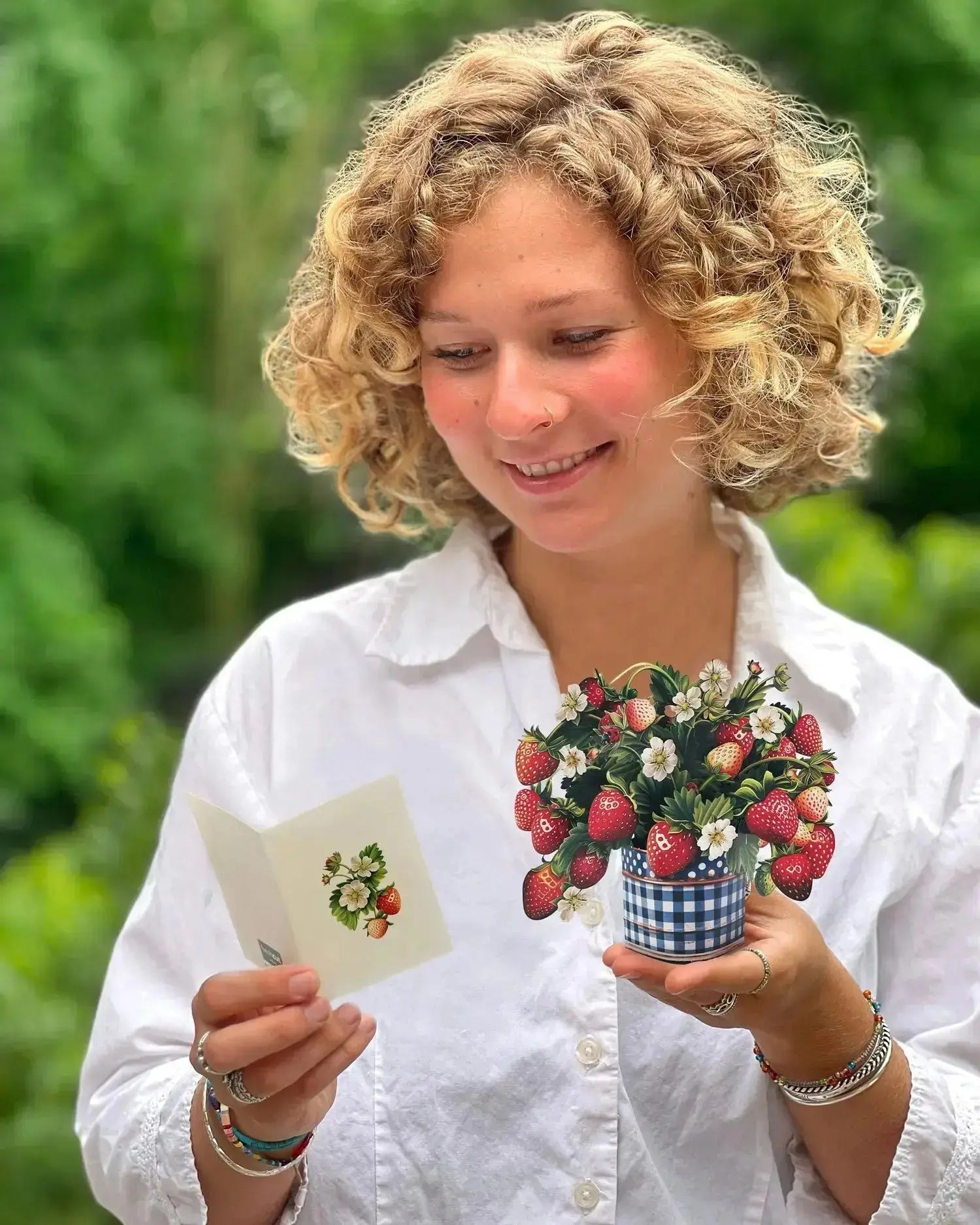 Mini Strawberry Blossom Pop-Up Card
